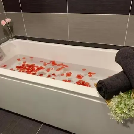 Ksl Mall - High Speed Wifi - Bathtub - Netflix - 24-7 Support Johor Bahru Exterior photo